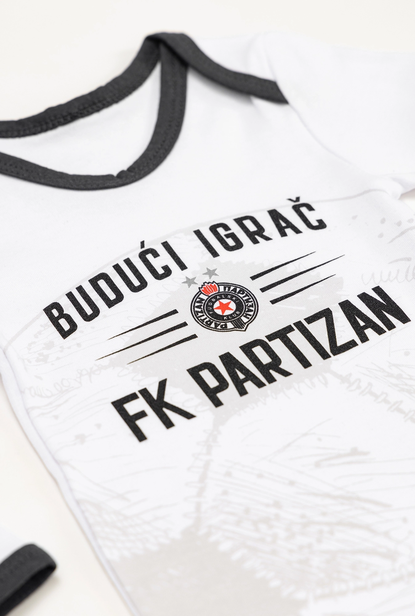 Bodi dug rukav Partizan Budući igrač