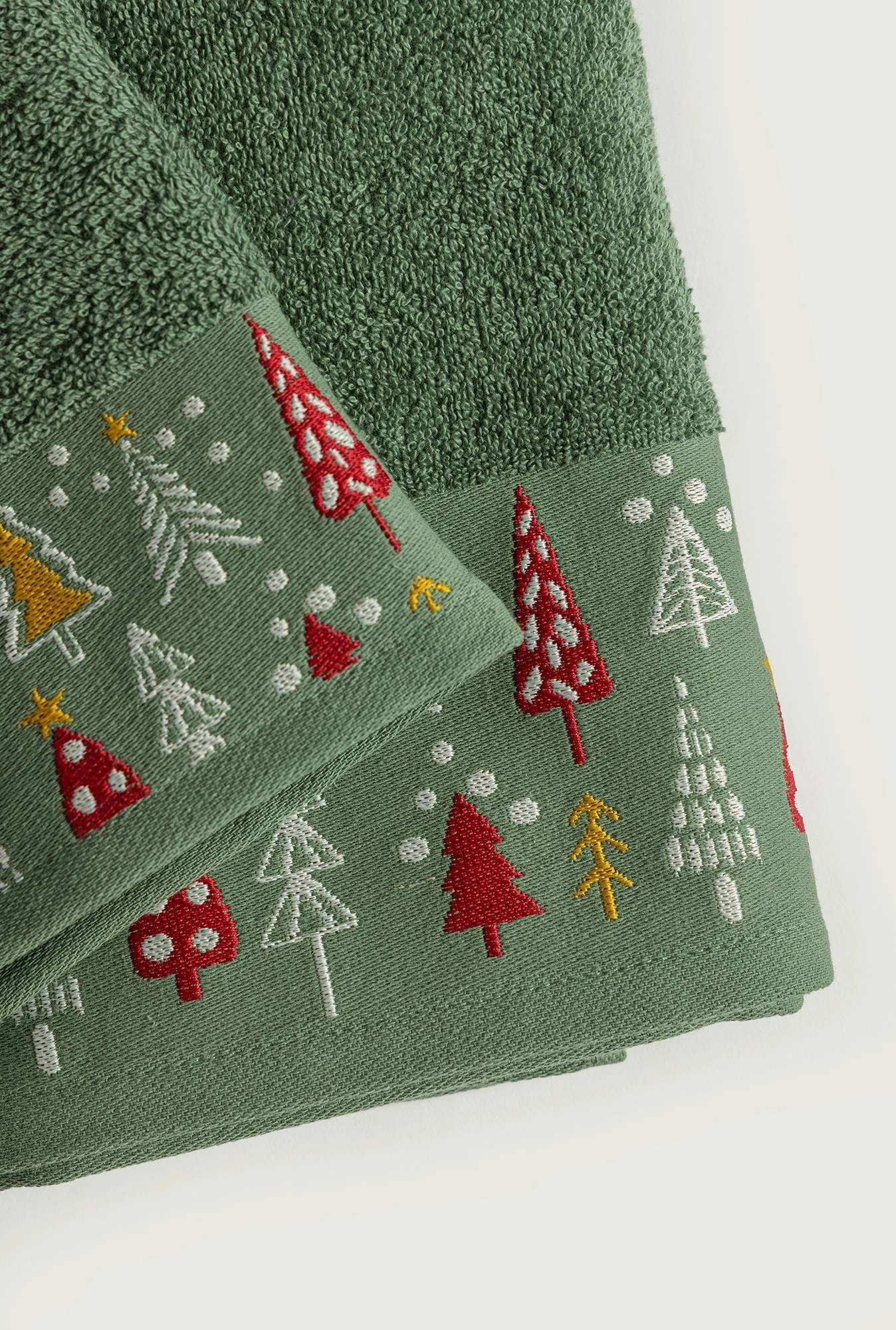 set-peskira-30x50x-50x90-zelena-1762338623-324290