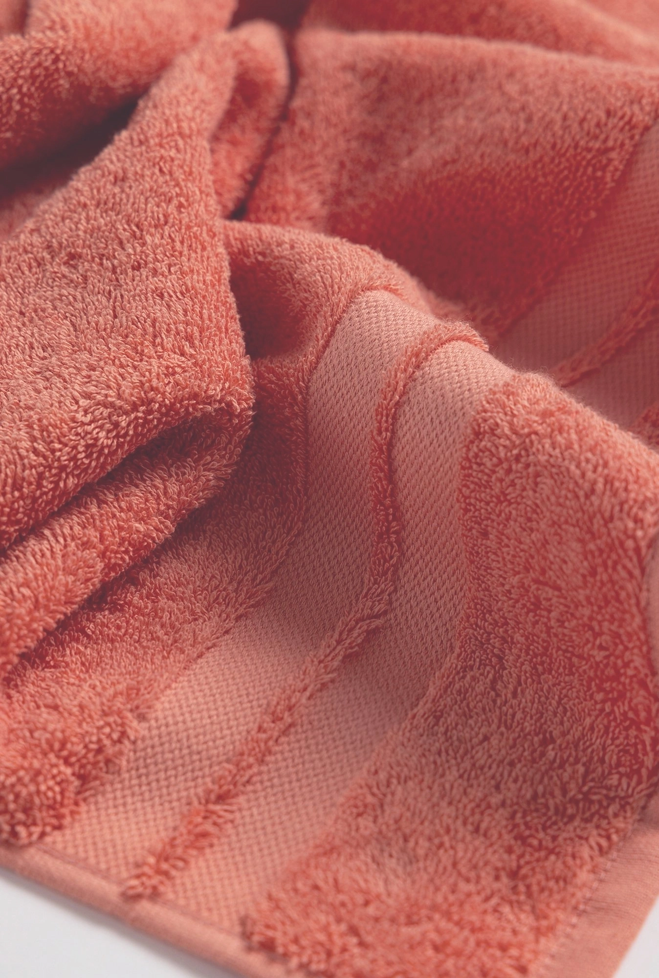 peskir-oaza-koral-1763712107-952153