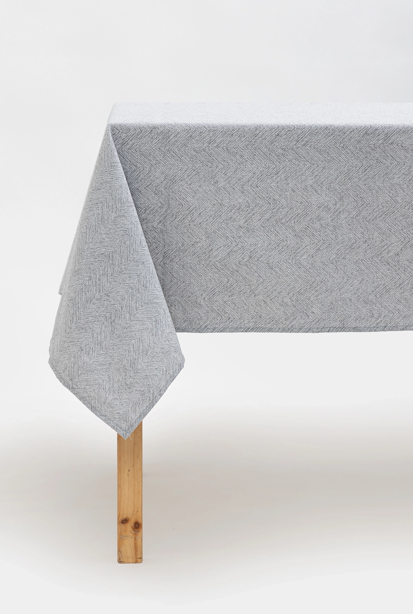 Stolnjak Gloria siva.magic