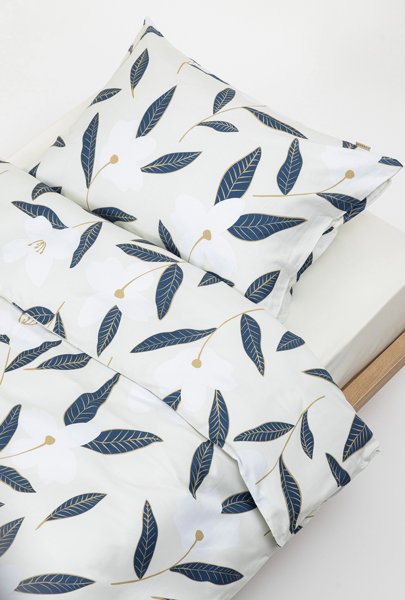 Posteljina pamučni saten Plavi List